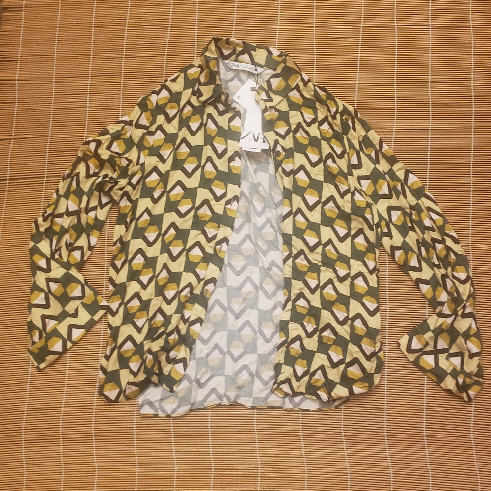SOLD- Zara print blouse